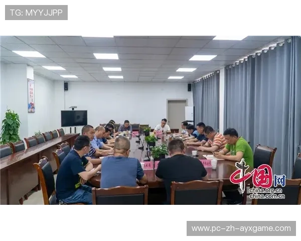 “跑酷赛道：东安湖体育公园极速冲刺，运动员决战极限”